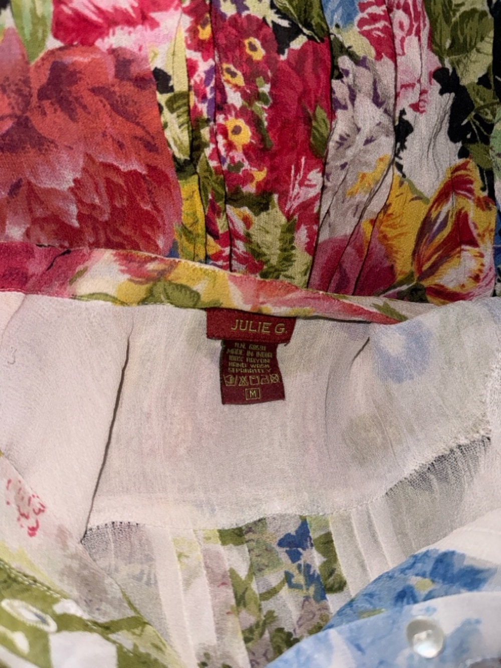 JULIE G Floral Boho Blouse | Size Medium | Tie-Front Top - Picture 4 of 5